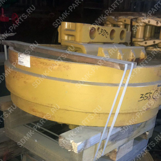 Колесо направляющее KOMATSU D355C 196-30-00032