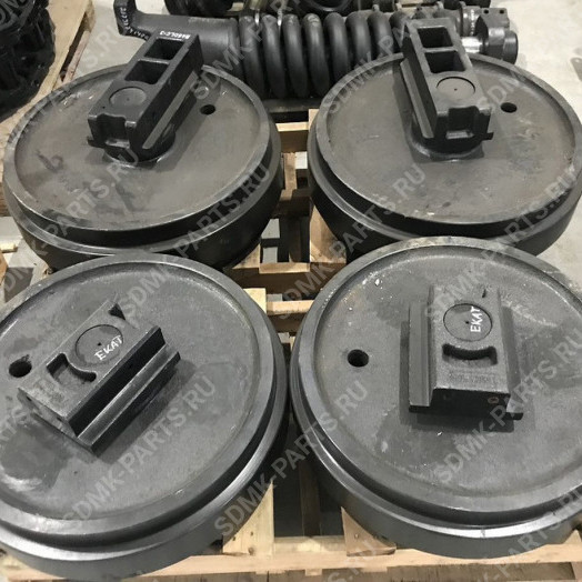 Колесо направляющее HITACHI ZX360H-3G 9074011