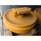 Колесо направляющее KOMATSU D155A-5 17A-30-00040